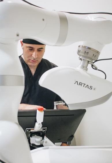 Dr.Melamed and ARTAS Hair Machine | Hair Transplant Doctor | Hair Restoration